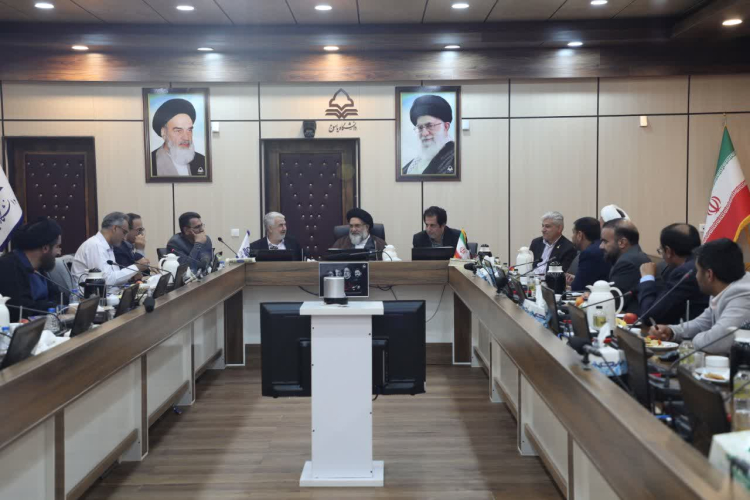 نشست هماهنگی شورای سیاست‌گذاری دومین کنگره ملی بزرگداشت مقام علمی و بررسی اندیشه‌های حضرت آیت‌الله العظمی سید کرامت‌الله ملک‌حسینی (ره) در دانشگاه یاسوج برگزار شد.