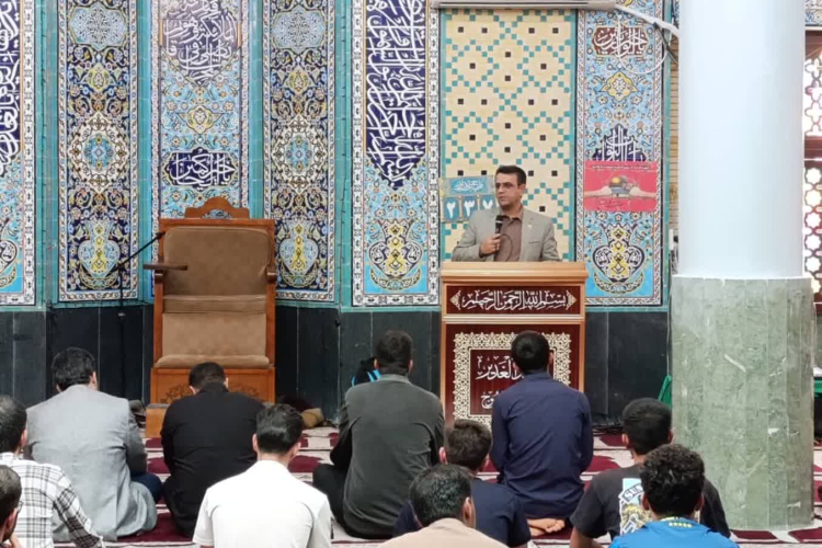 اعزام  نخستین کاروان دانشجویان دانشگاه یاسوج به مراسم پیاده روی اربعین