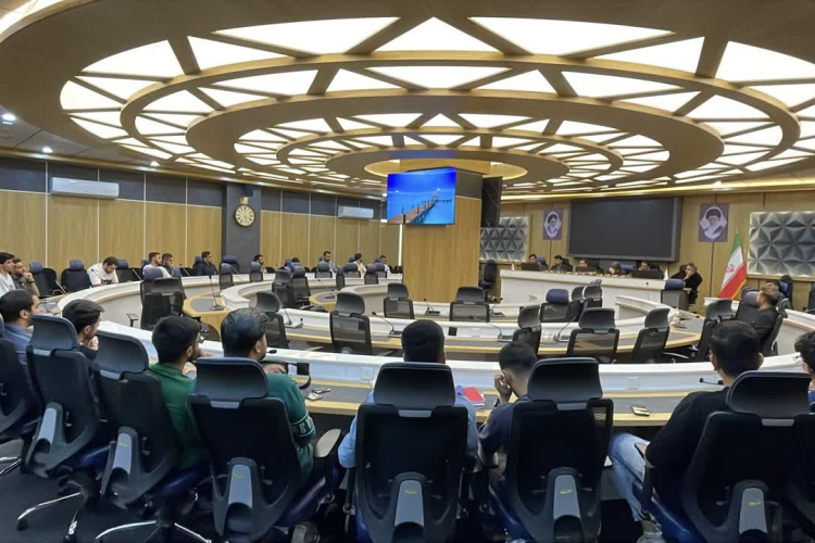 نشست تخصصی در راستای پویش ملی نوآفرین صنعت ساز در دانشگاه یاسوج