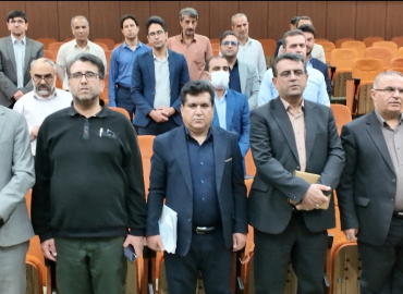 نشست صمیمی رئیس دانشگاه یاسوج با اعضای هیات علمی دانشکده علوم انسانی